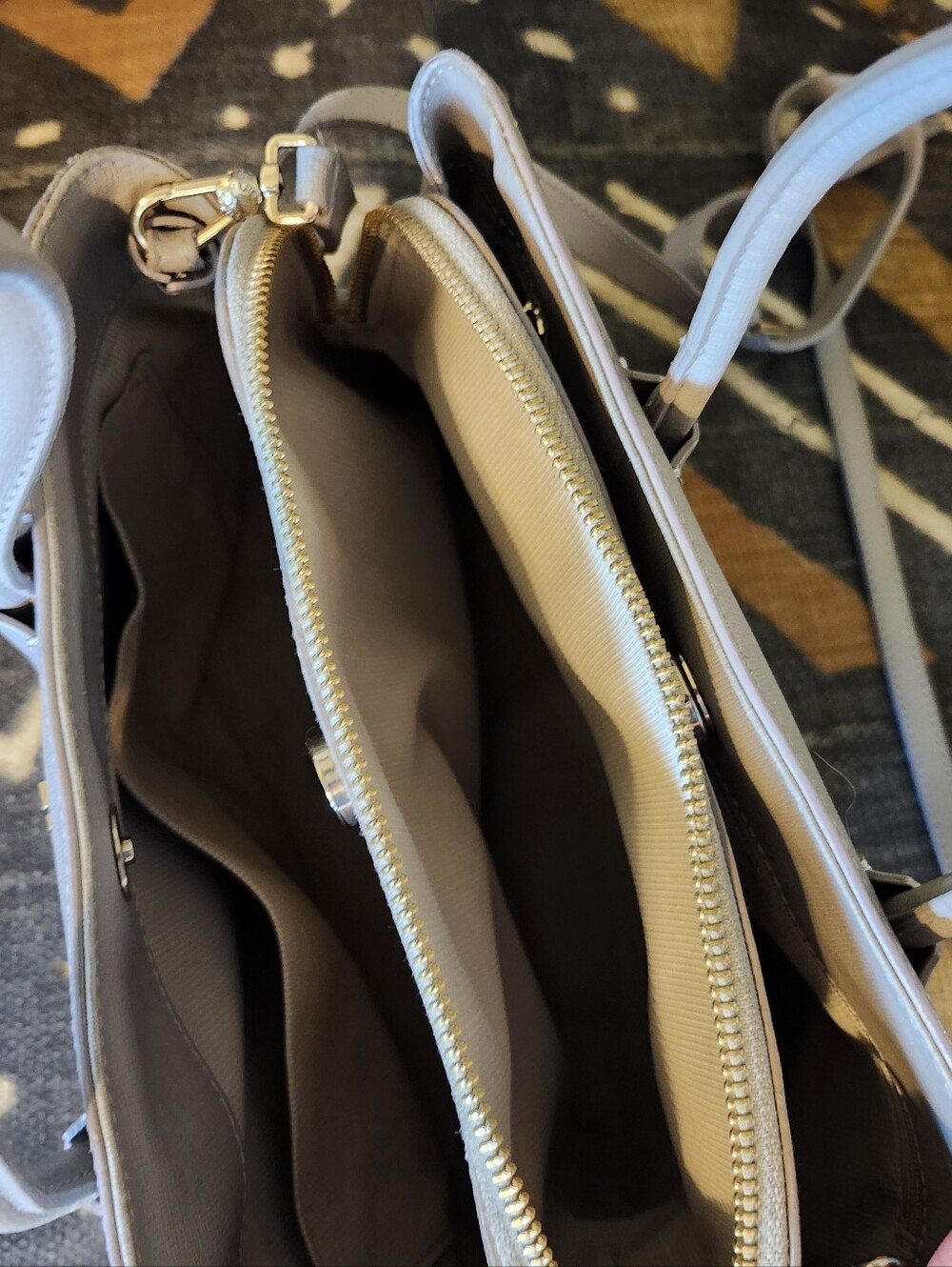Sale🥳 Furla Mini Crossbody Satchel Bag - Light Grey Saffiano Leather - Picture 5 of 11